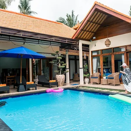 Mias Jungle House