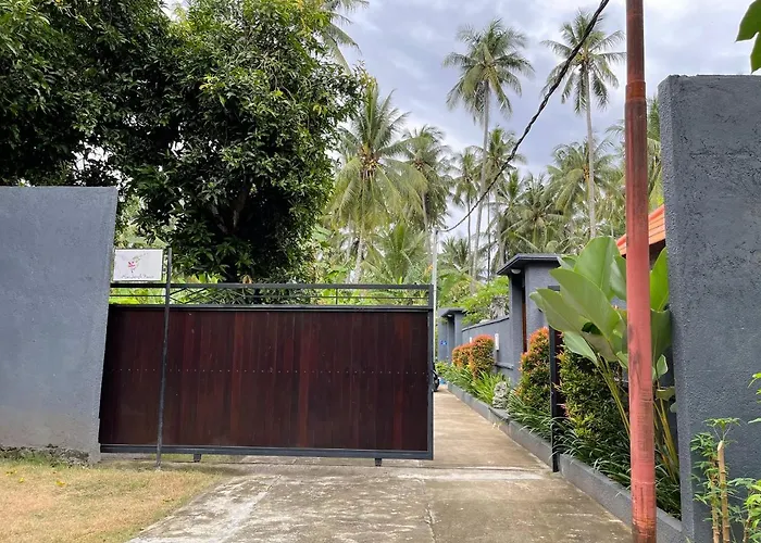 Mias Jungle House * لوفينا