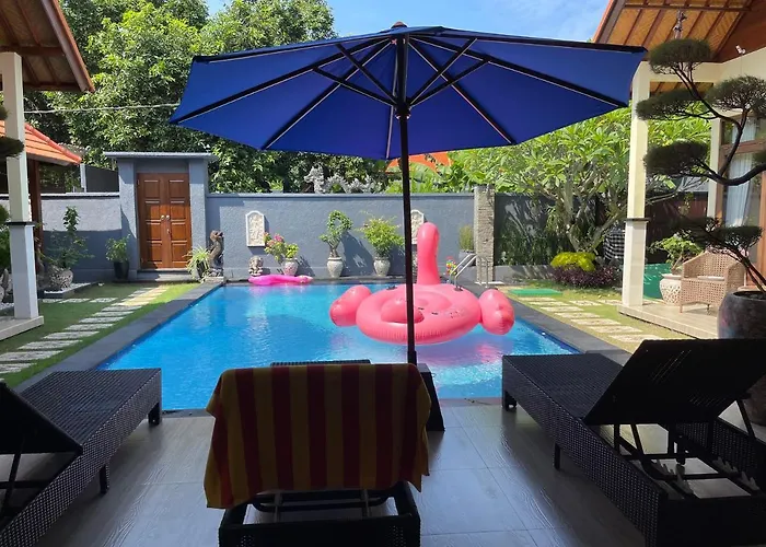 Mias Jungle House *
